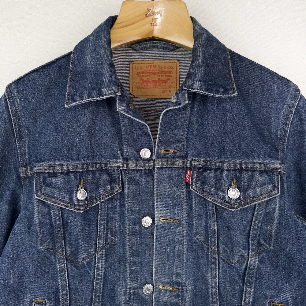 Levi's Denim Trucker Jacket Adult Medium Dark Wash Blue Jean Classic Type 3